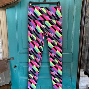Knockout by Victoria’s Secret athletic leggings size S/P neon colors